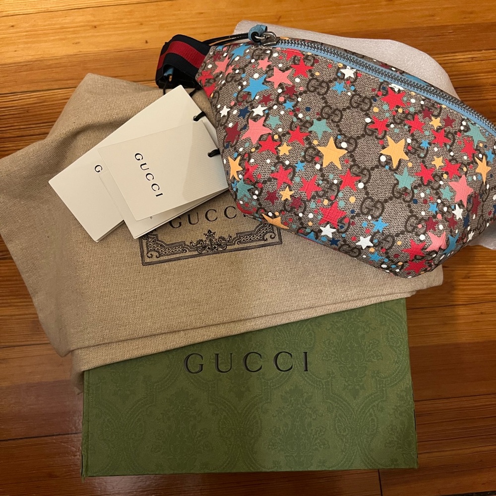 Gucci Children's GG star print belt bag NWT